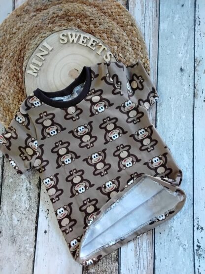 3 tlg. Set mit kurzer Hose, T-Shirt und Sonnenhütchen in gr 86 – Bild 4