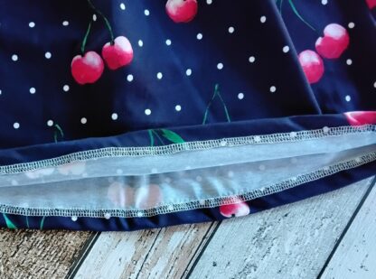 Kleid in gr 86 mit Kirschen – Bild 2